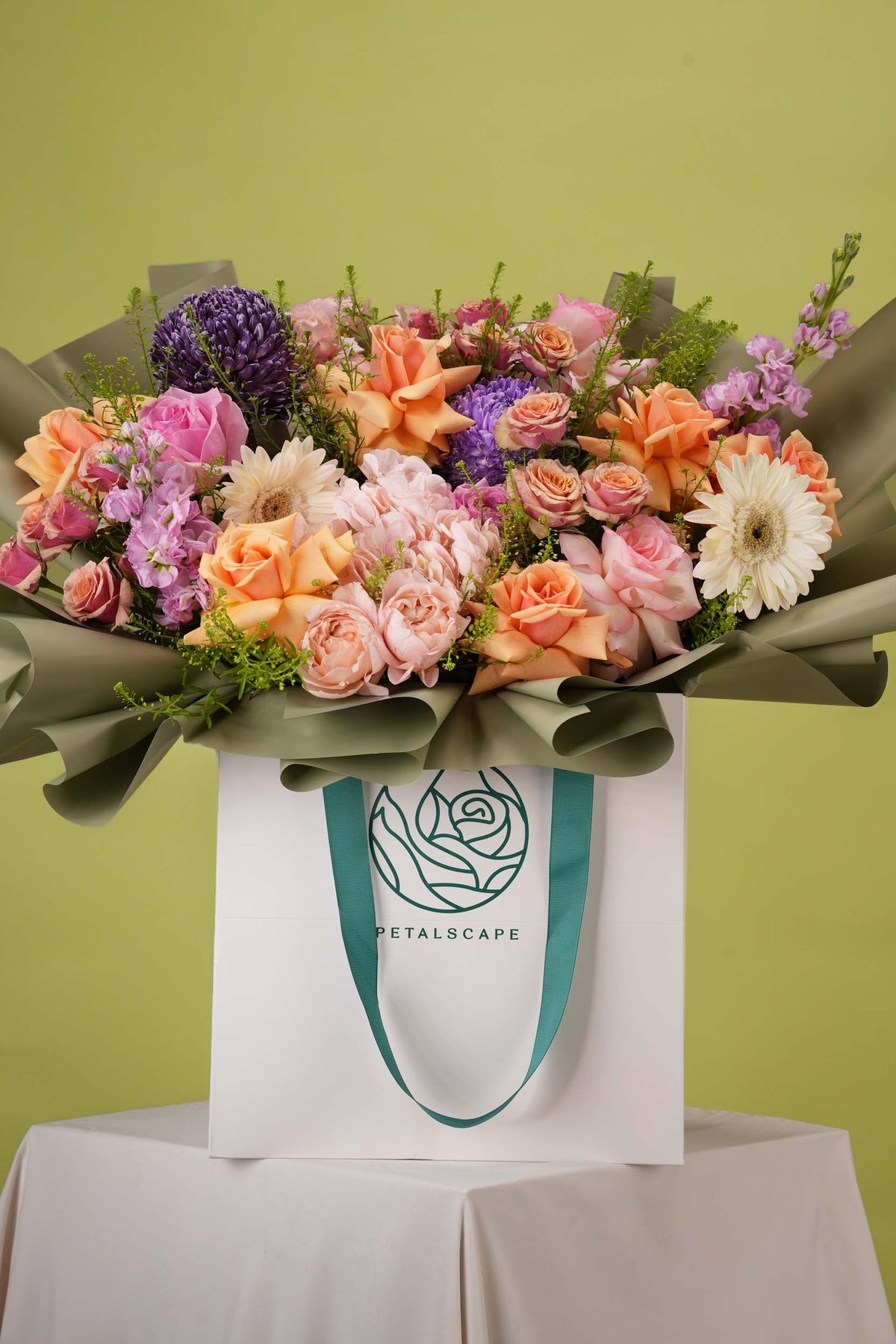Sunset Harmony – Peach & Lavender Rose Gift Bag Bouquet