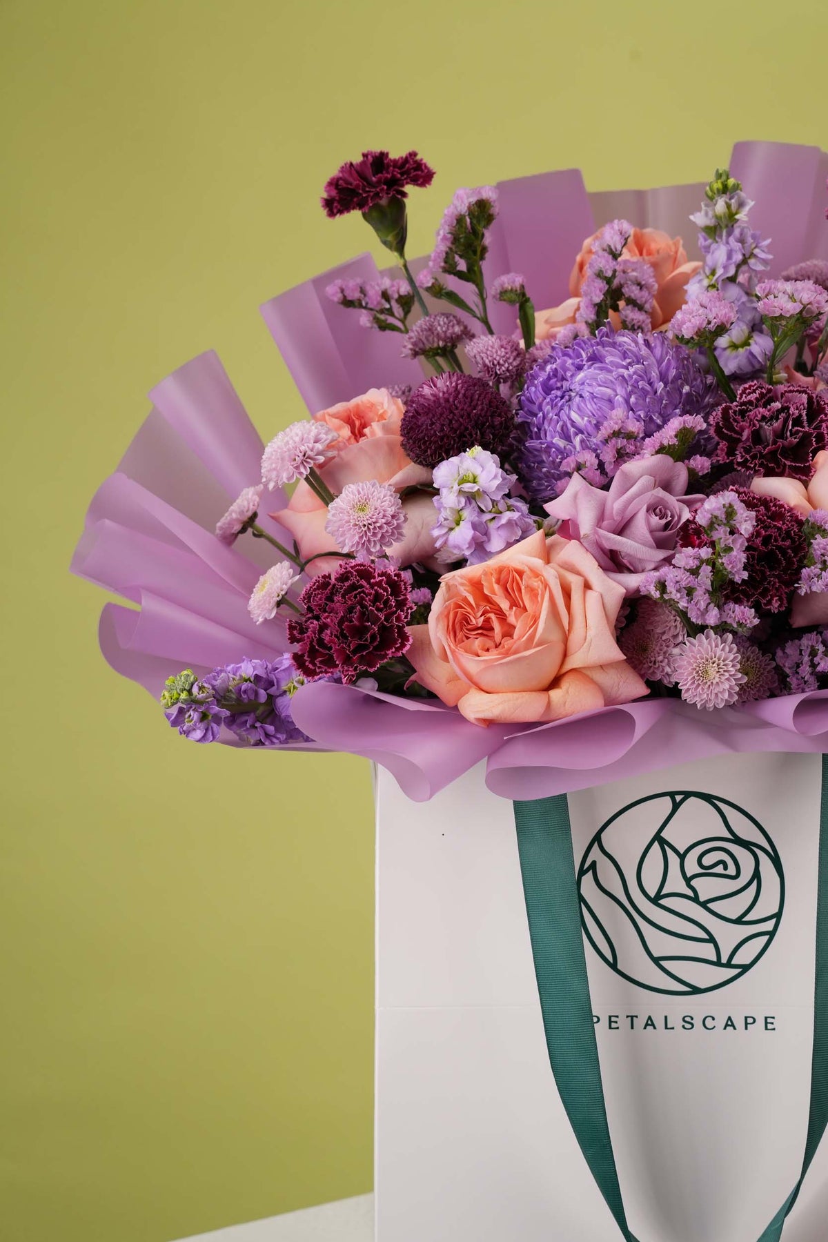 Velvet Romance – Lavender & Peach Rose Gift Bag Bouquet