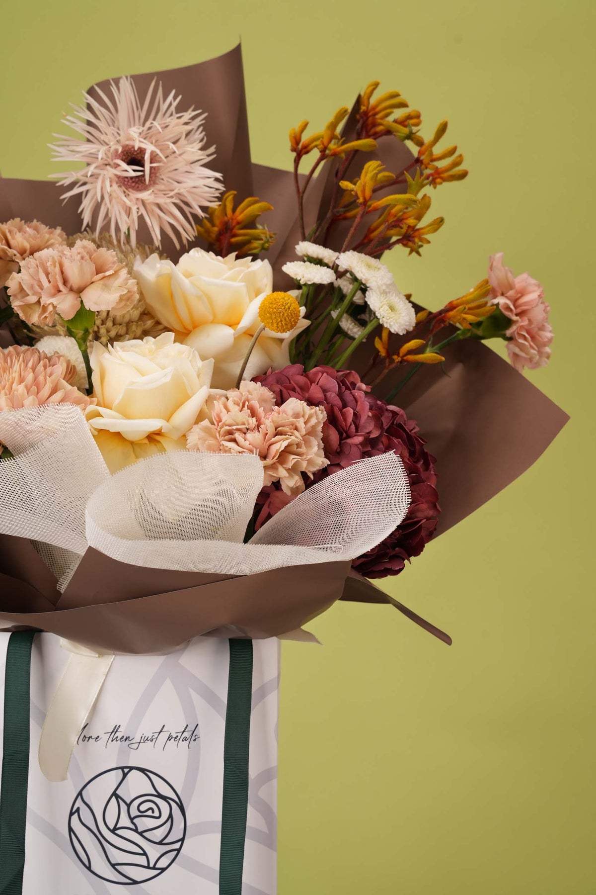 Autumn Solstice – Terracotta & Ochre Gift Bag Bouquet