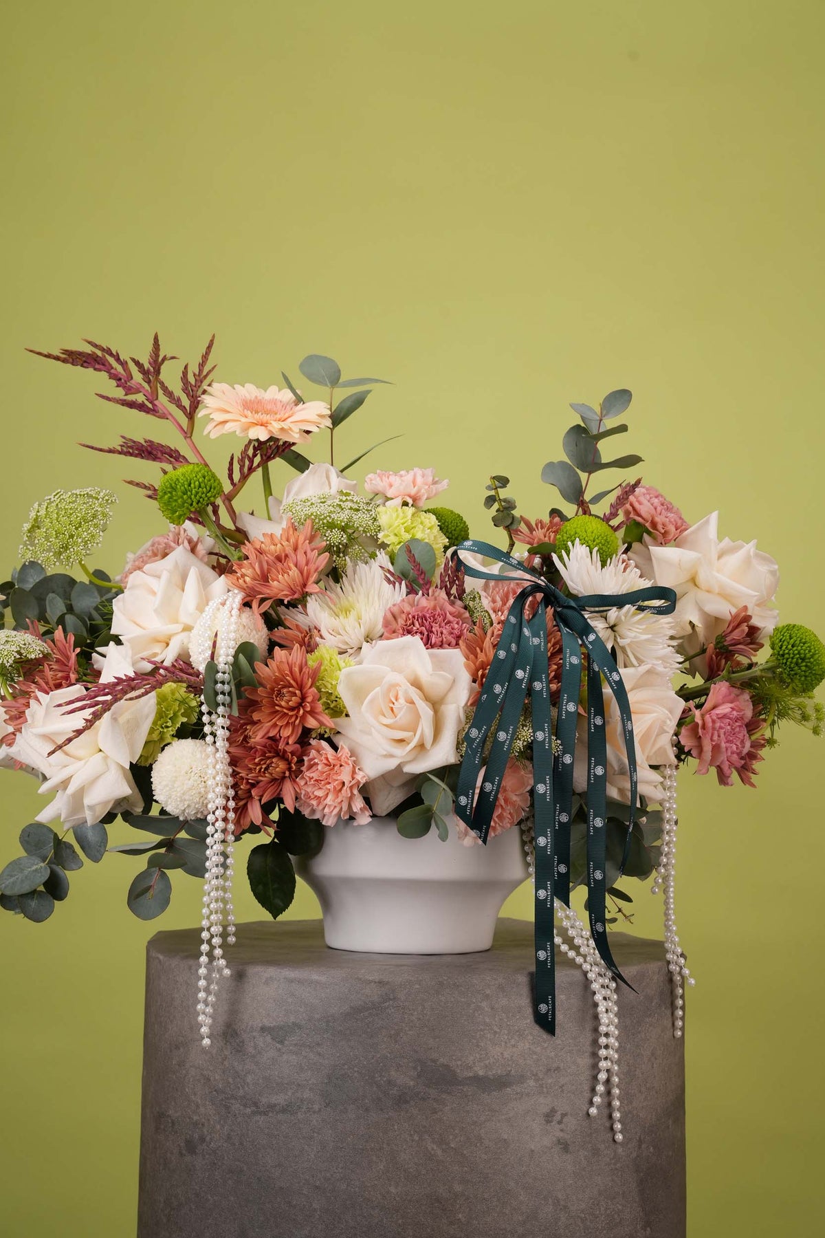 Pearl Elegance – Cream Rose & Dusty Coral Ceramic Arrangement