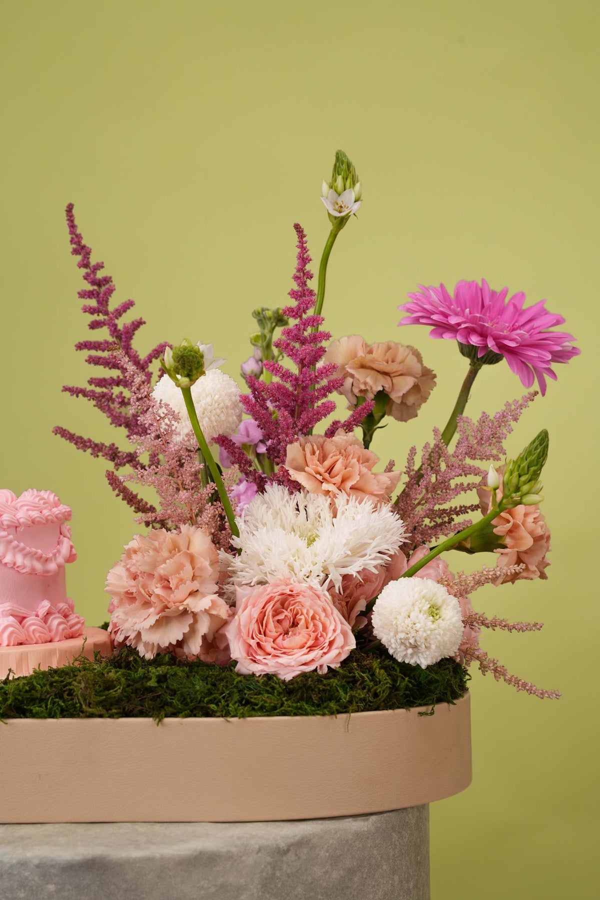 Rosé Dreams Floral Tray with Vintage Mini Cake