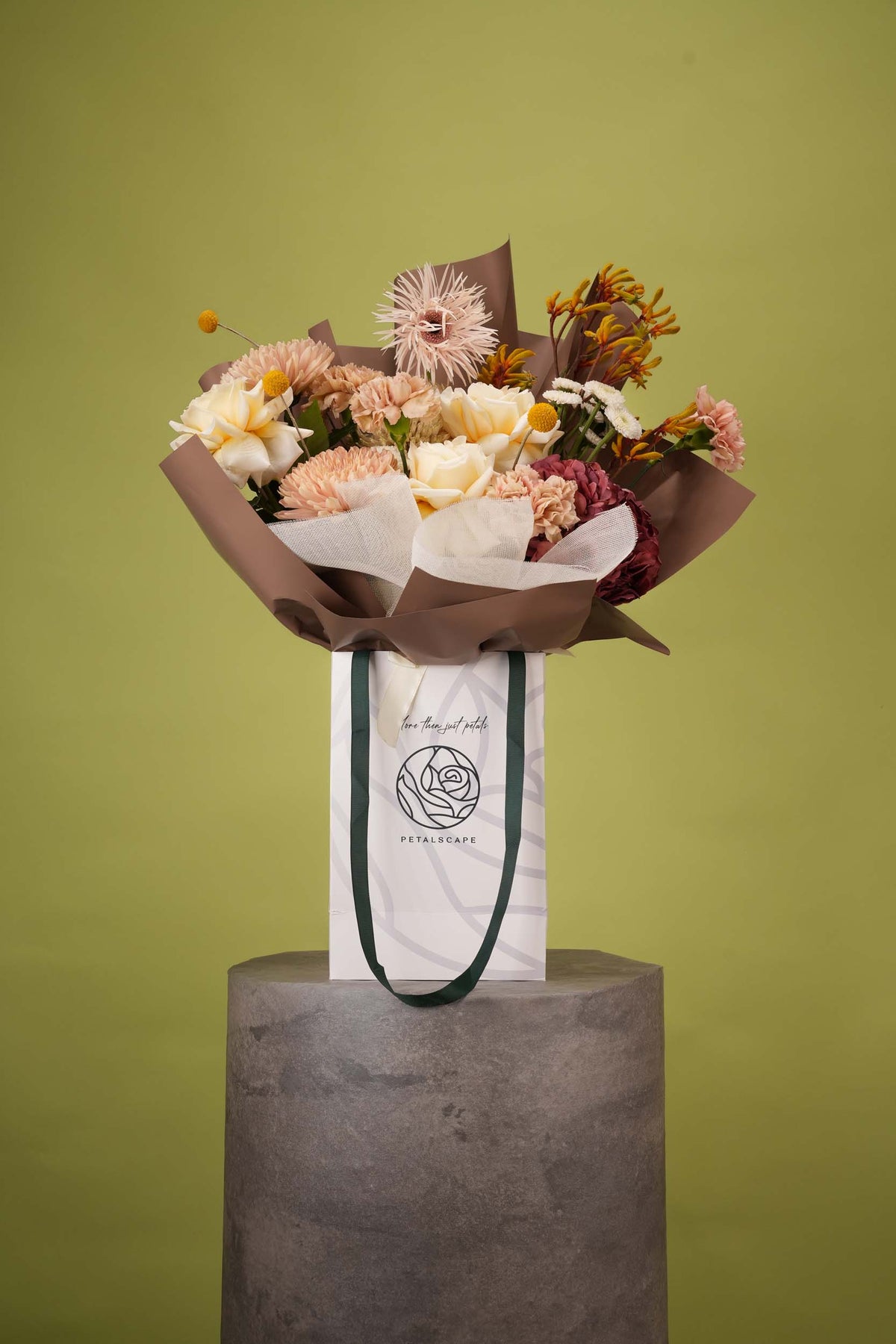 Autumn Solstice – Terracotta & Ochre Gift Bag Bouquet