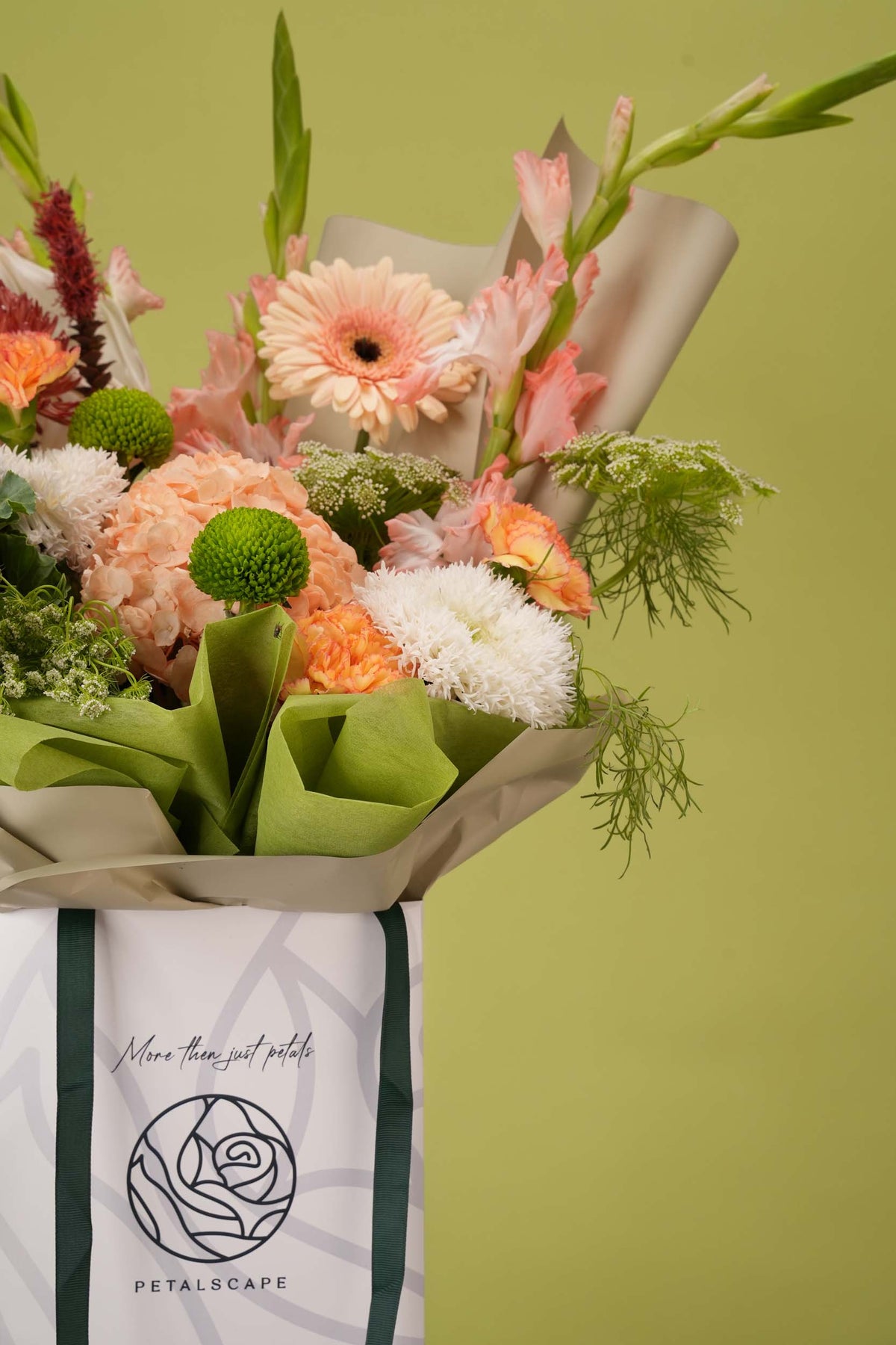 Coral Meadow – Peach Gerbera & Gladiolus Gift Bag Bouquet
