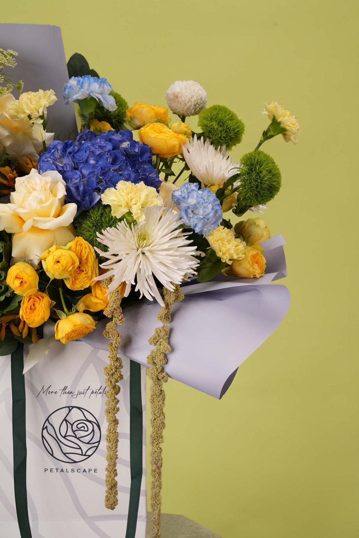 Celestial Horizon – Cobalt & Gold Gift Bag Bouquet