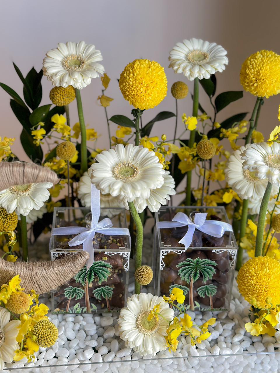 RAMADAN  MOON THEME  ARRANGEMENT